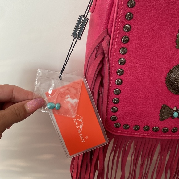 MONTANA WEST Pink Fringe Crossbody Bag NWT! 🩷 - Picture 7 of 12